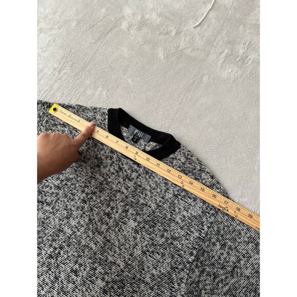 Vintage Fiji Made in Italy Short Sleeve Sweater T-Shirt Men’s Large Gray Black - Picture 6 of 7